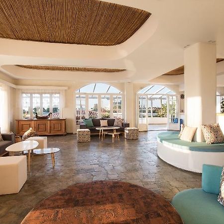 אניסאראס Hotel Oasis Beach (Adults Only) מראה חיצוני תמונה