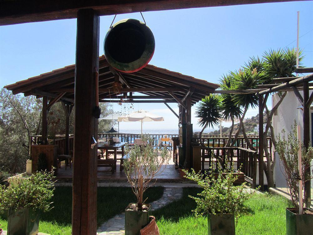 אניסאראס Hotel Oasis Beach (Adults Only) מראה חיצוני תמונה