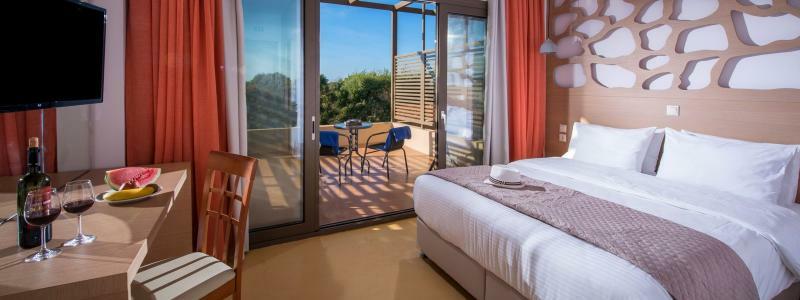 אניסאראס Hotel Oasis Beach (Adults Only) מראה חיצוני תמונה